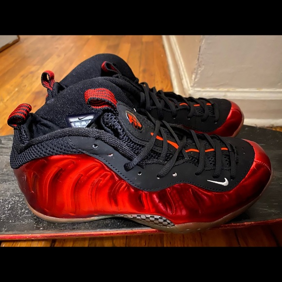 Men’s Foamposite 1s - Picture 1 of 7
